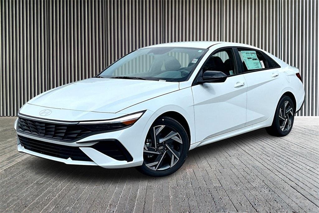 new 2025 Hyundai Elantra car, priced at $23,473