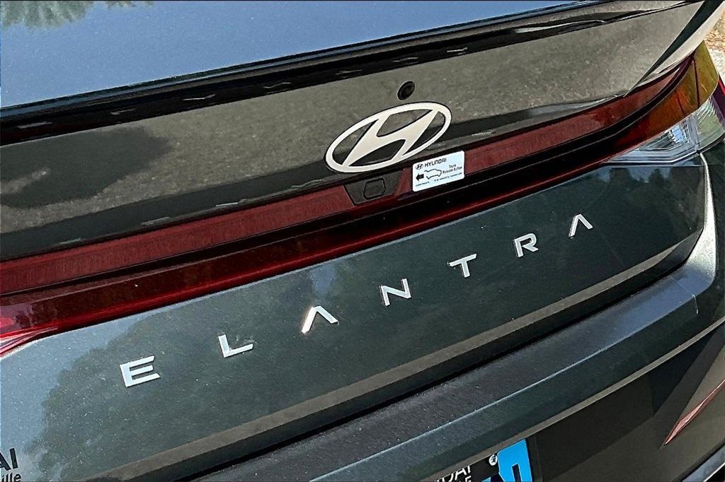 new 2025 Hyundai Elantra car, priced at $24,243