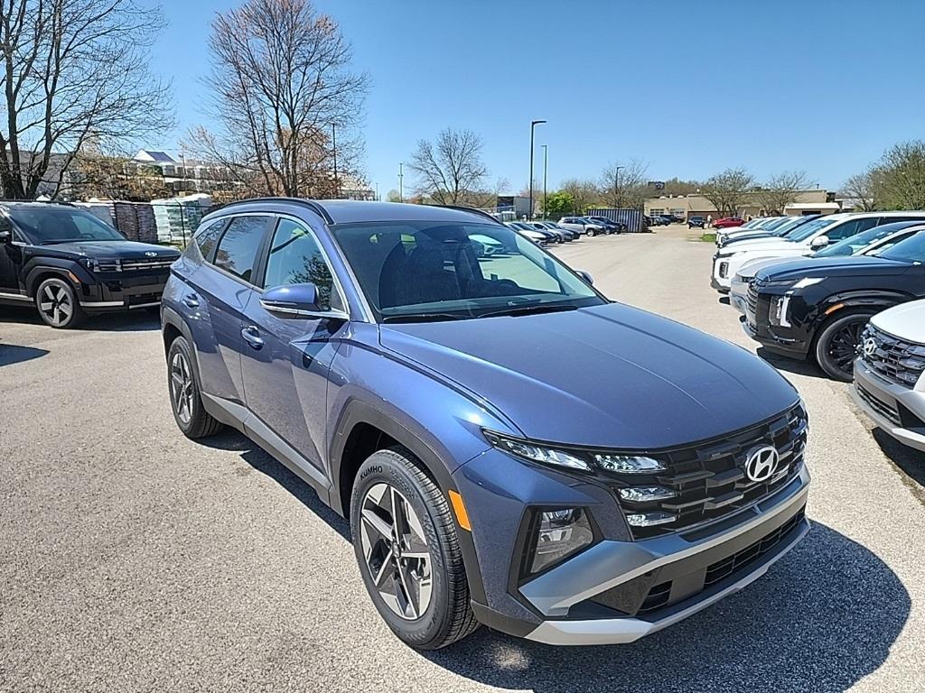 new 2025 Hyundai Tucson car, priced at $32,225