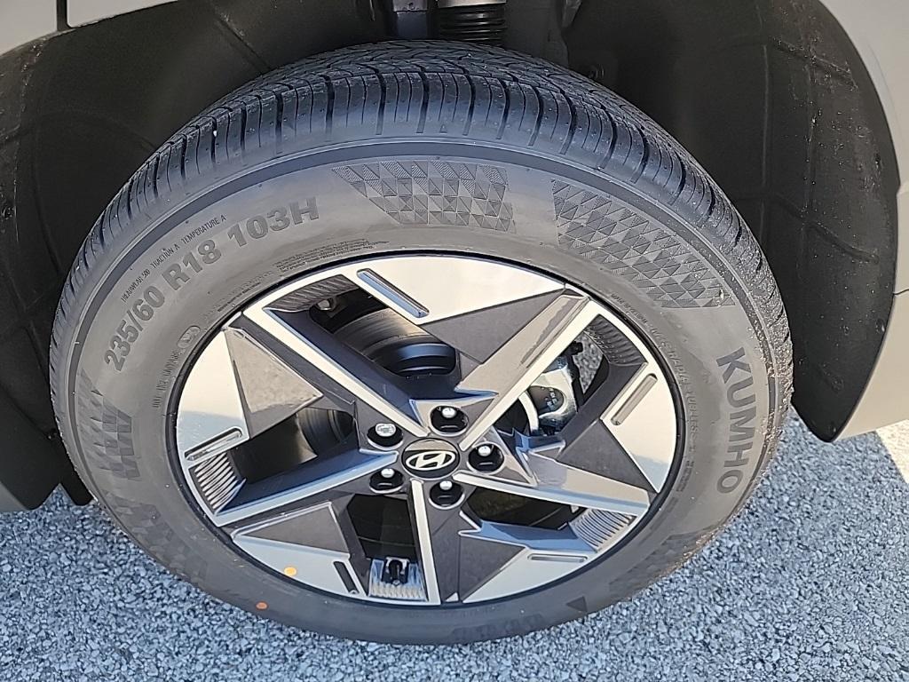 new 2025 Hyundai Tucson car, priced at $32,225