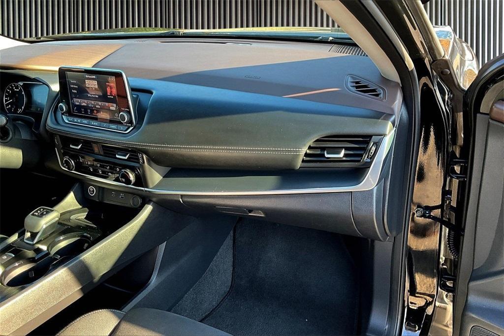 used 2023 Nissan Rogue car, priced at $21,987