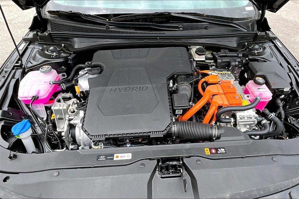 new 2025 Hyundai ELANTRA HEV car, priced at $26,529