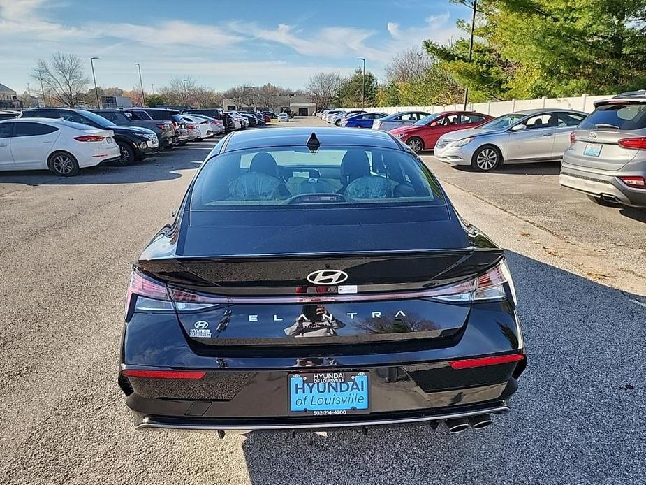 new 2025 Hyundai Elantra car, priced at $29,782