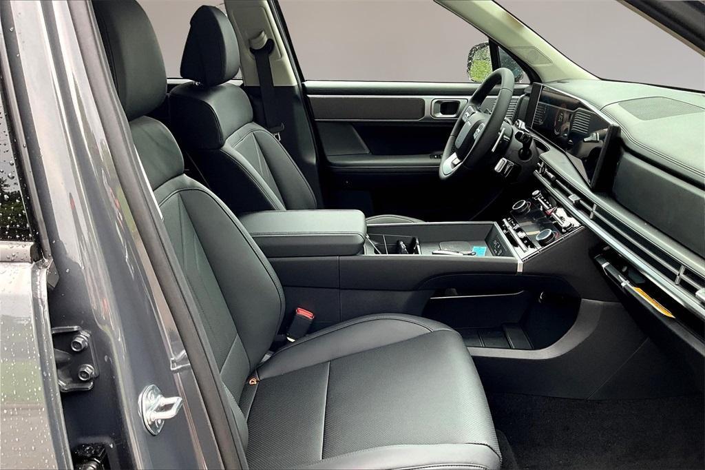 new 2025 Hyundai Santa Fe car, priced at $39,143