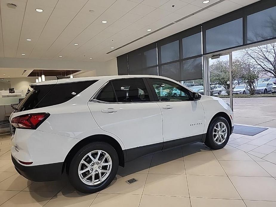 used 2022 Chevrolet Equinox car, priced at $19,102