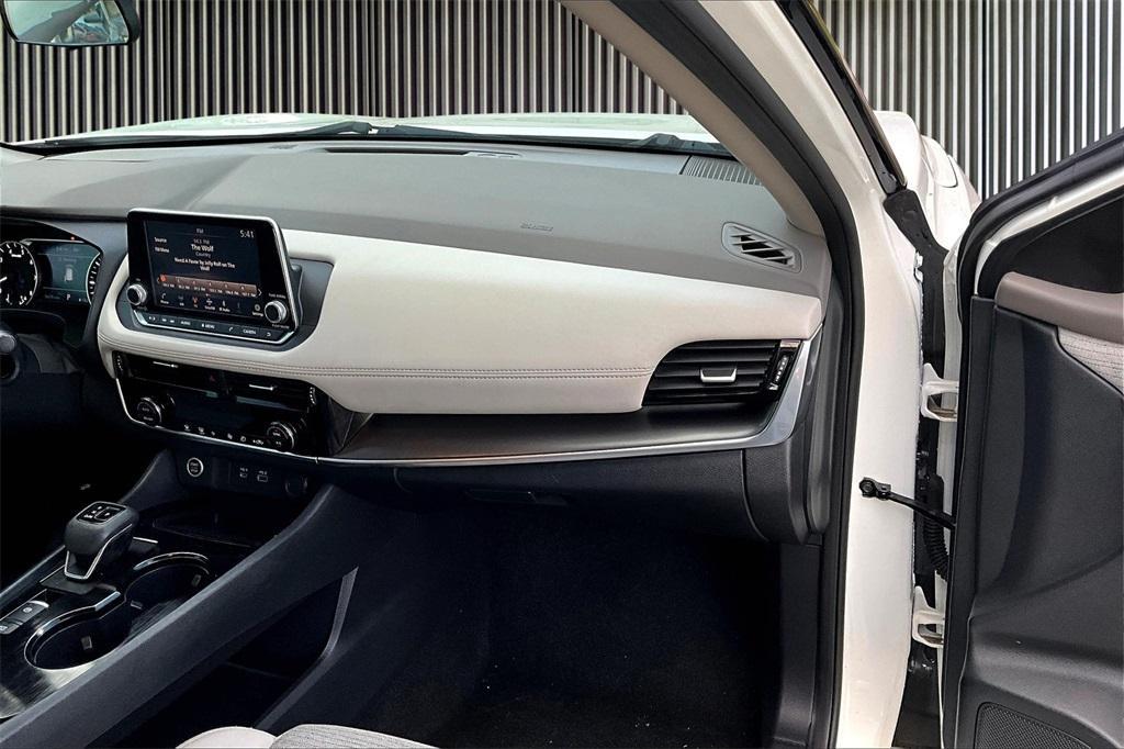 used 2021 Nissan Rogue car, priced at $21,240