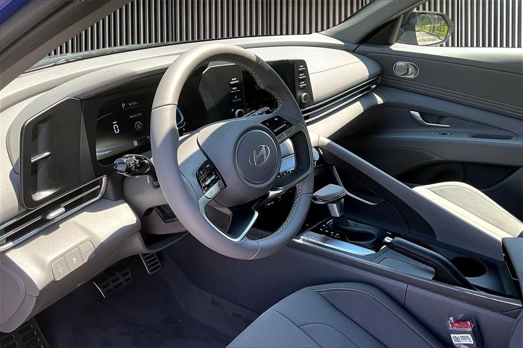 new 2025 Hyundai Elantra car, priced at $24,243