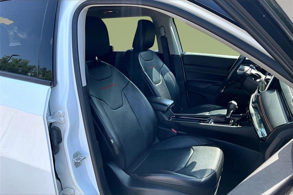 used 2022 Jeep Compass car, priced at $22,994