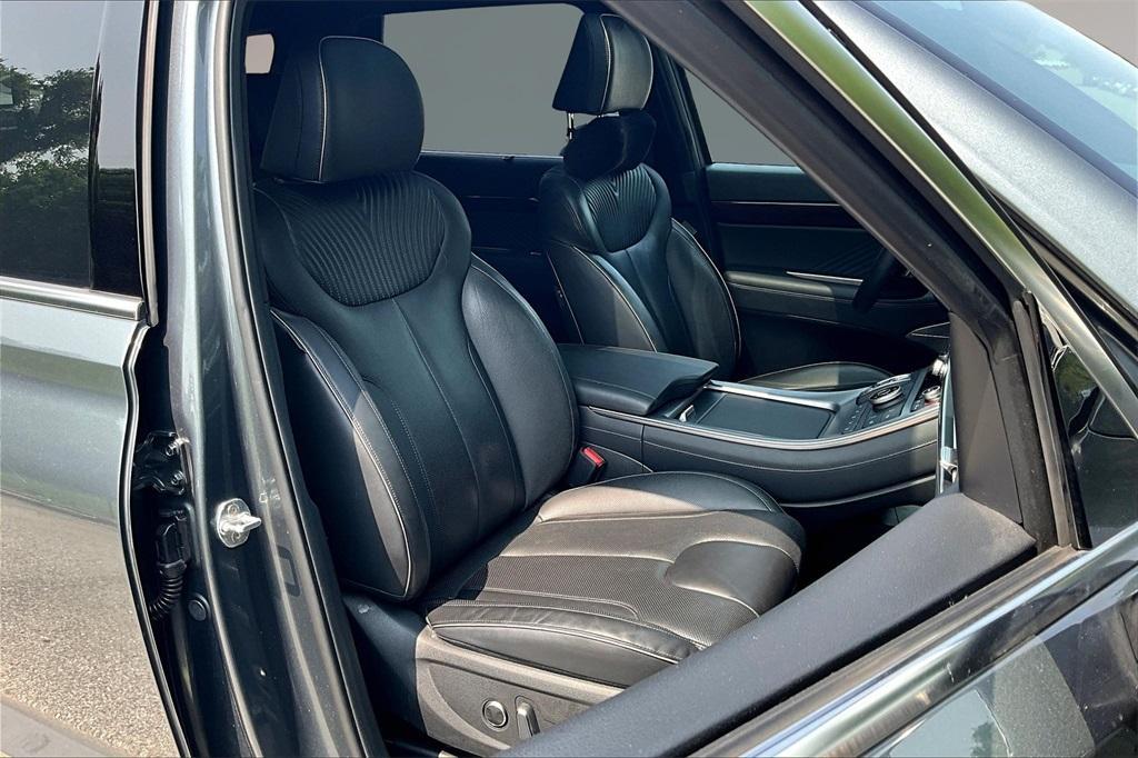 used 2023 Hyundai Palisade car, priced at $36,996