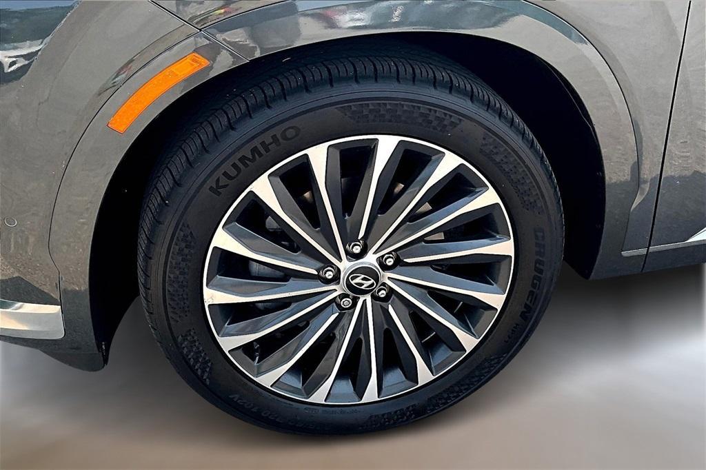 used 2023 Hyundai Palisade car, priced at $36,996