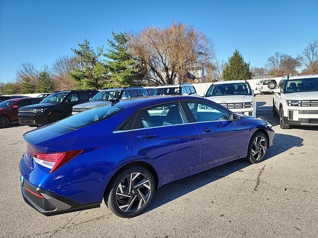 new 2025 Hyundai Elantra HEV car, priced at $29,248