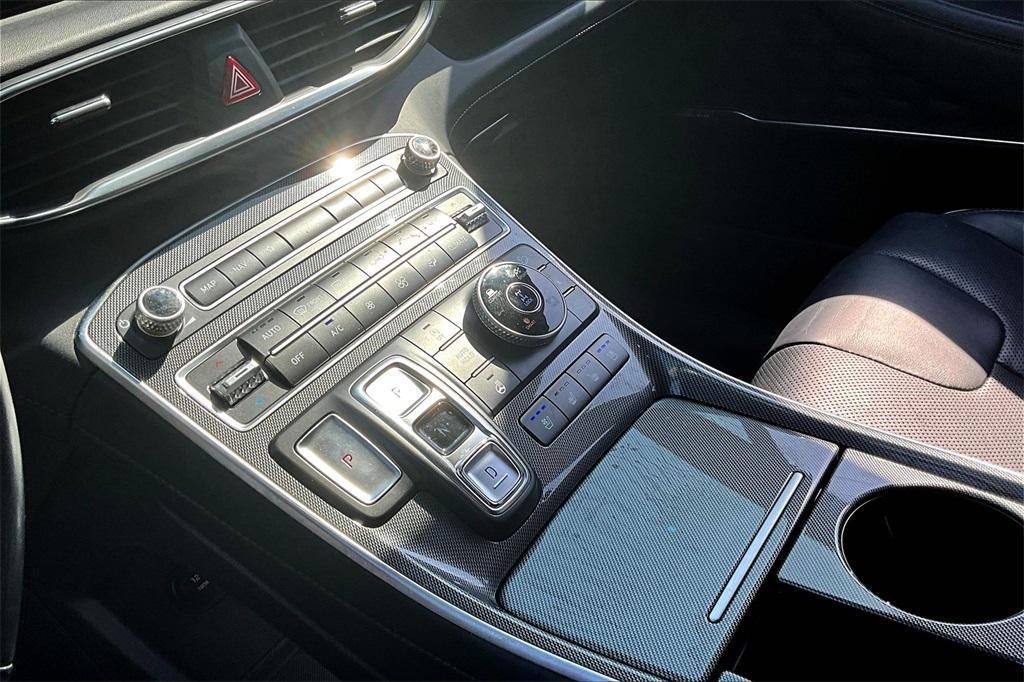 used 2022 Hyundai Santa Fe car, priced at $27,992