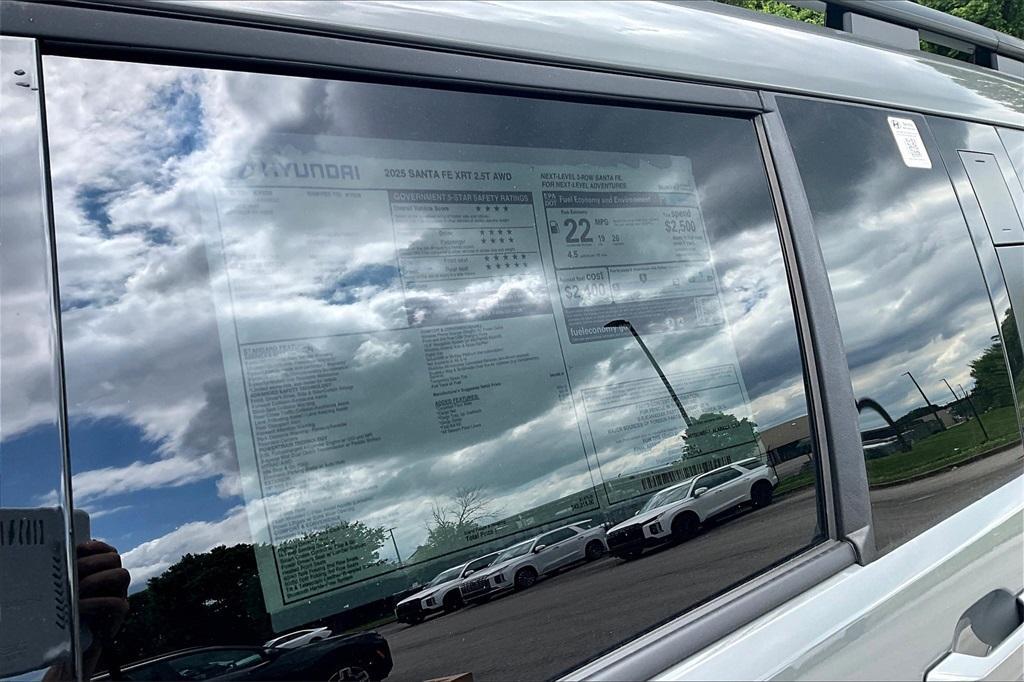 new 2025 Hyundai Santa Fe car, priced at $39,438