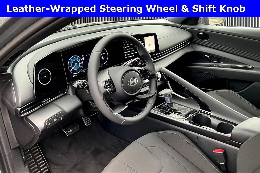 new 2025 Hyundai ELANTRA HEV car, priced at $25,828