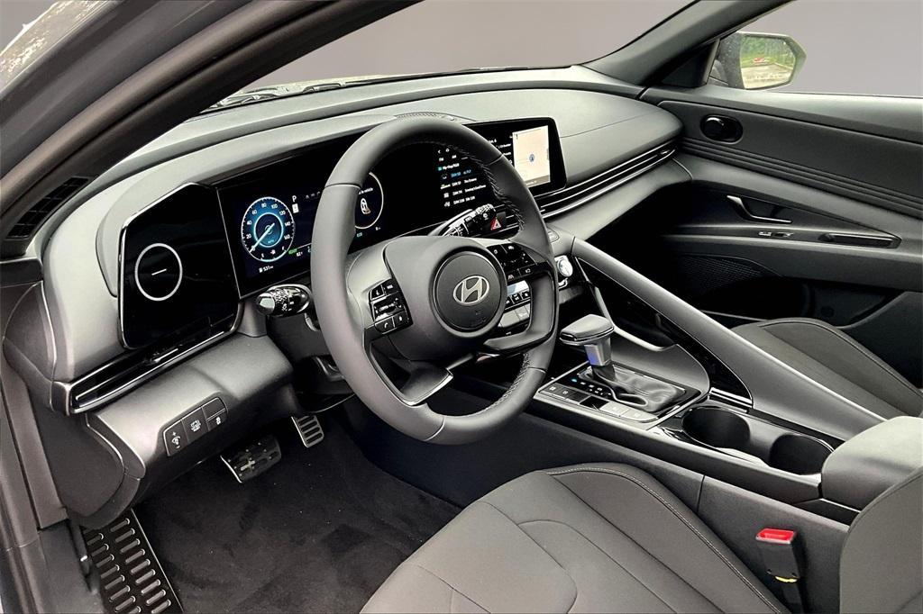 new 2025 Hyundai ELANTRA HEV car, priced at $28,362