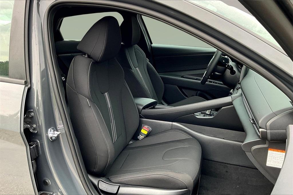 new 2025 Hyundai ELANTRA HEV car, priced at $28,362