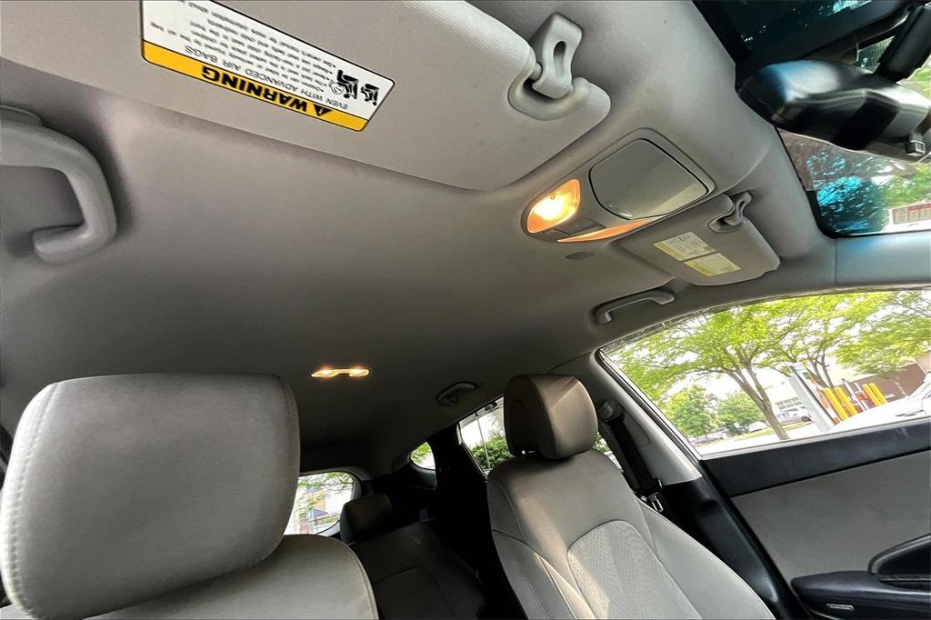 used 2013 Hyundai Santa Fe car, priced at $9,500