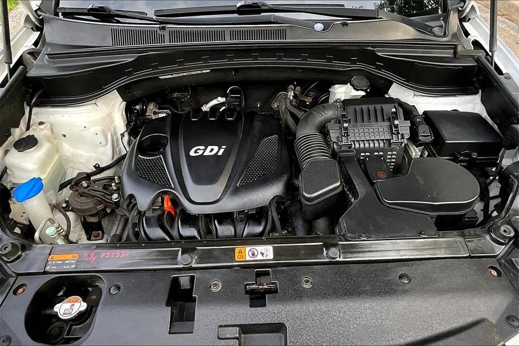 used 2013 Hyundai Santa Fe car, priced at $9,500