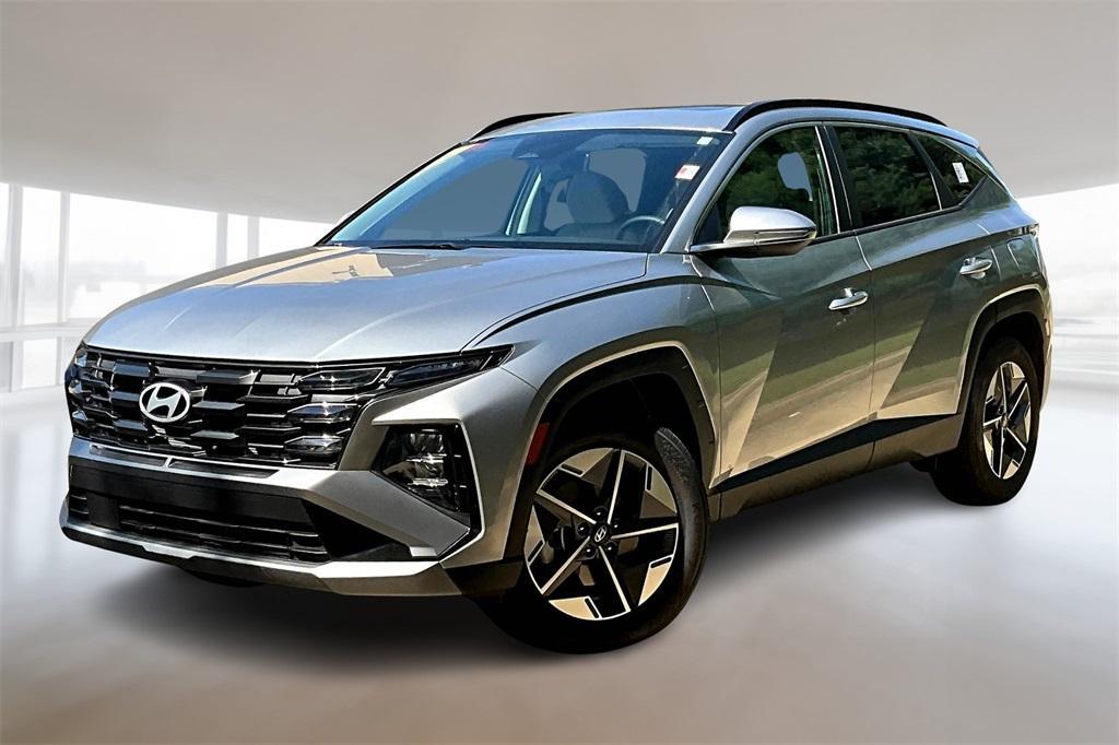 new 2025 Hyundai Tucson car, priced at $33,000