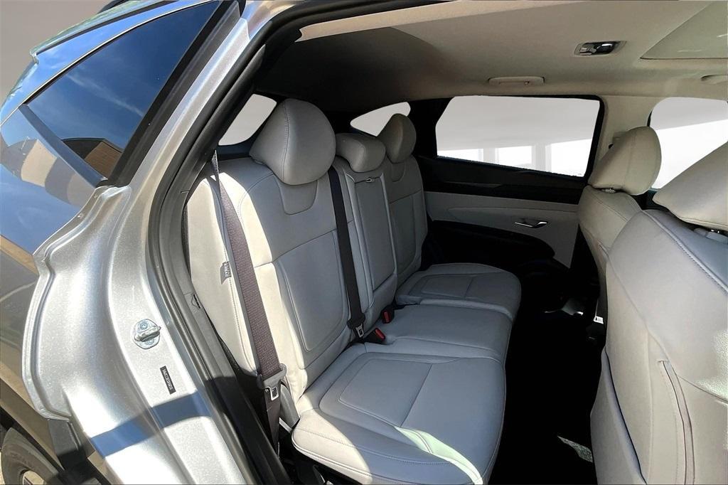 new 2025 Hyundai Tucson car, priced at $33,000