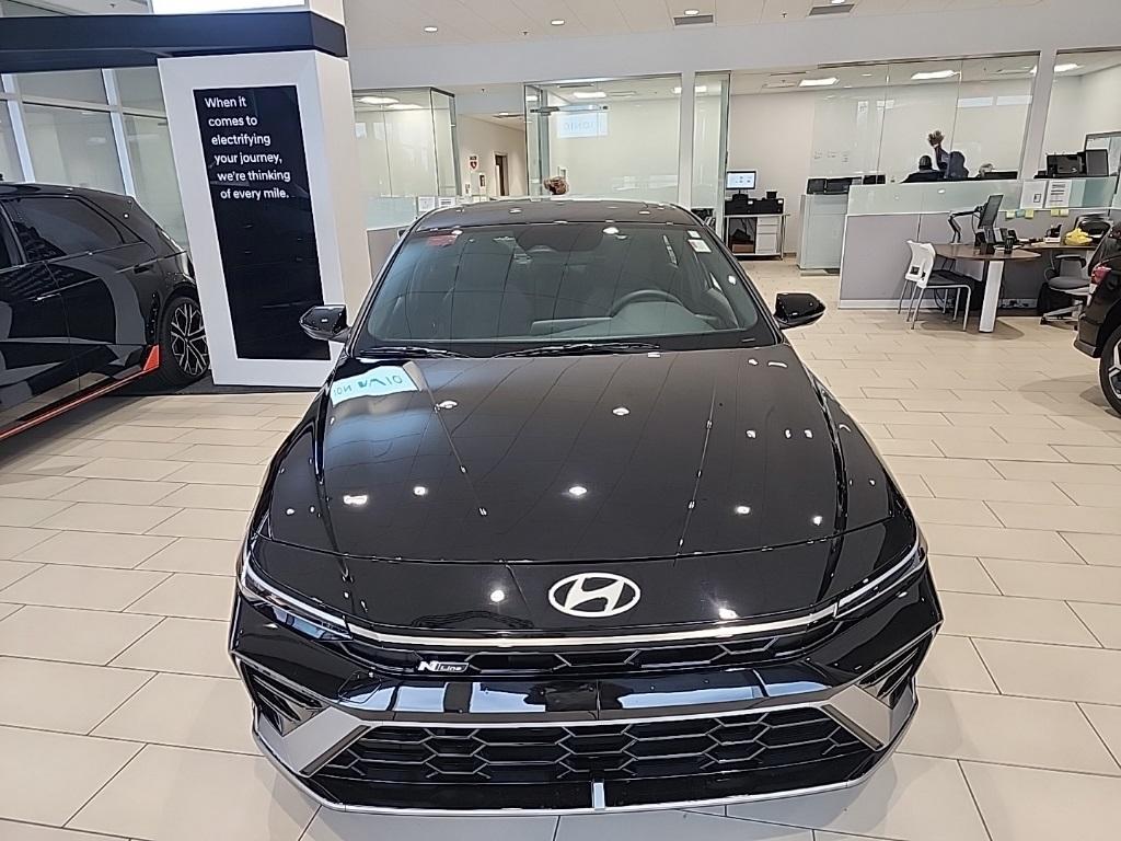 new 2025 Hyundai Elantra car, priced at $29,753