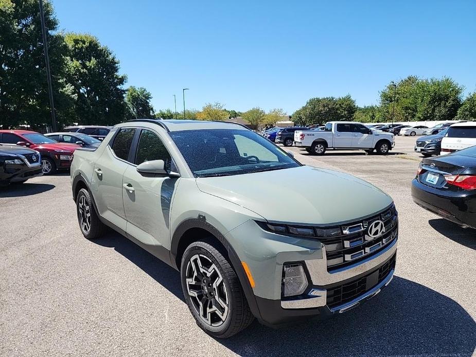 new 2025 Hyundai Santa Cruz car, priced at $42,517