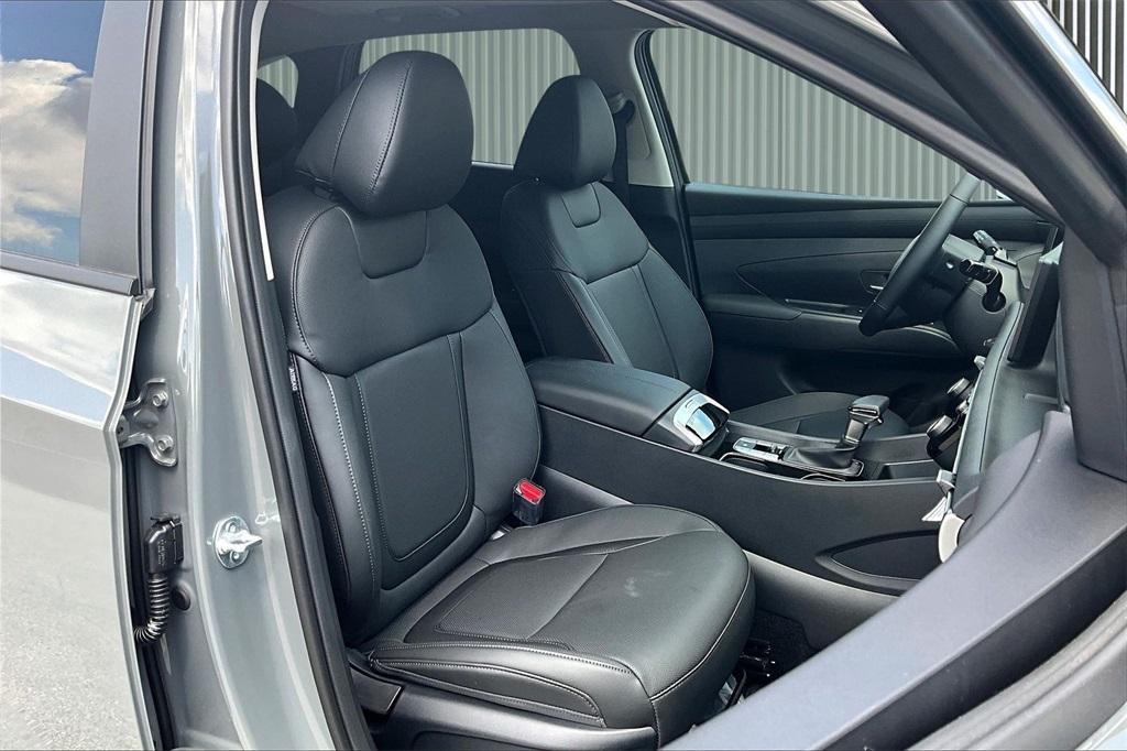 new 2025 Hyundai Tucson car, priced at $32,736