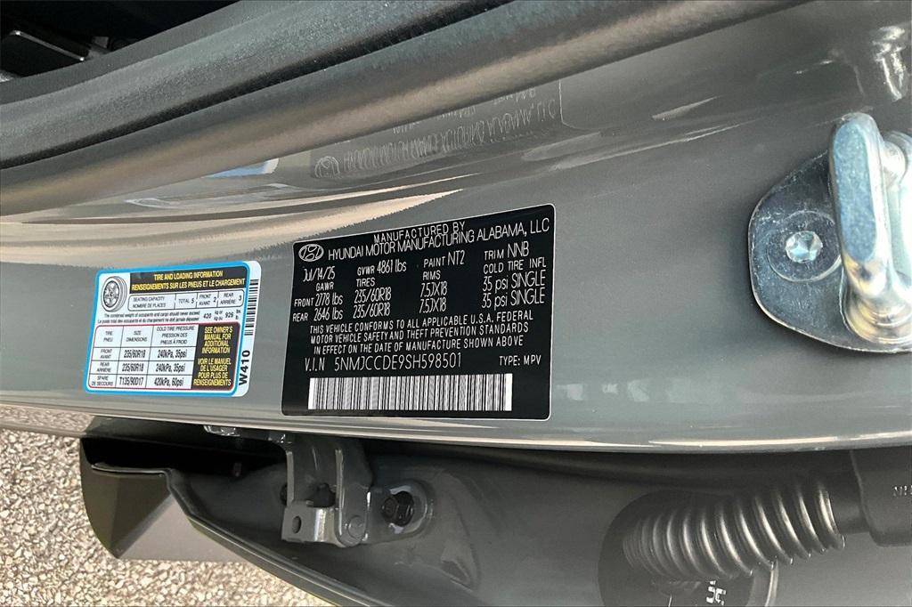 new 2025 Hyundai Tucson car, priced at $32,736