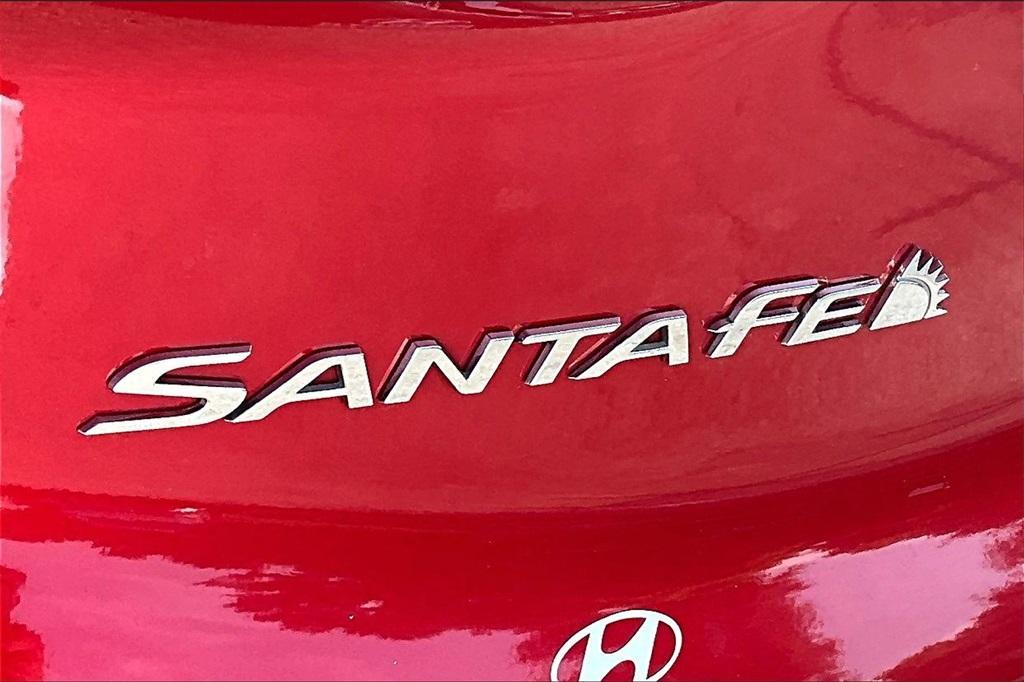 used 2022 Hyundai Santa Fe car, priced at $27,993