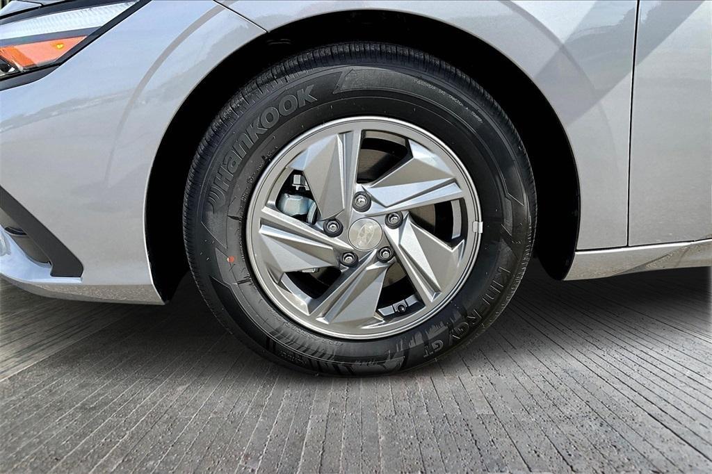 new 2025 Hyundai Elantra car, priced at $22,828