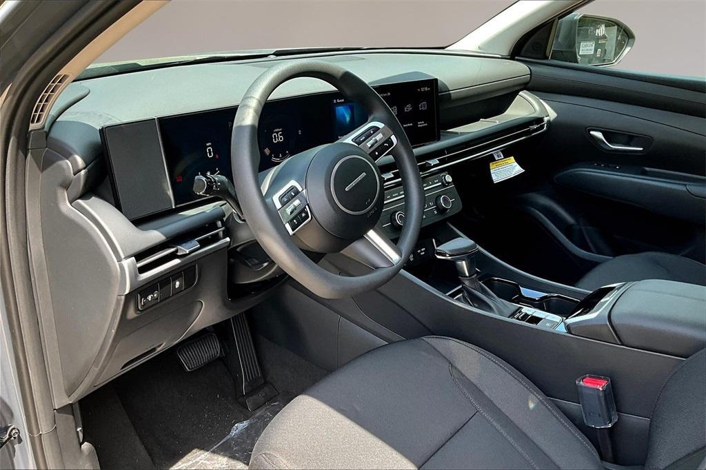 new 2025 Hyundai Tucson car, priced at $29,000