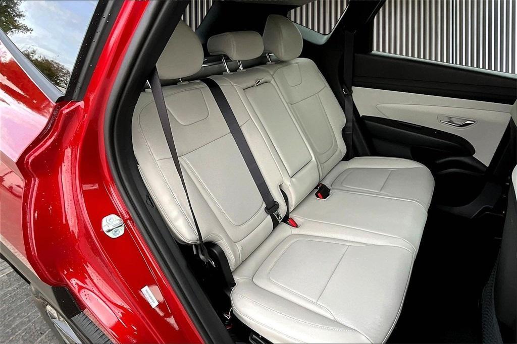 new 2026 Hyundai TUCSON Hybrid car, priced at $36,652