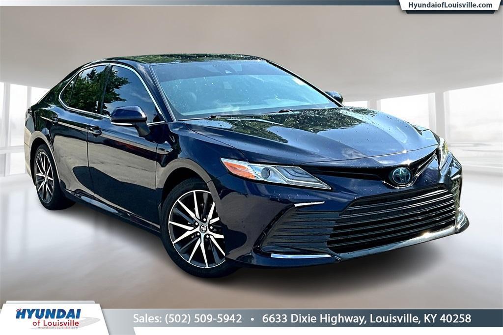 used 2022 Toyota Camry Hybrid car, priced at $27,563