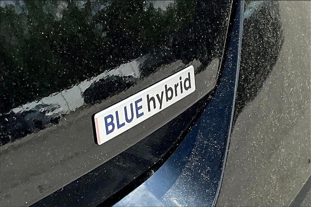 new 2025 Hyundai ELANTRA HEV car, priced at $25,230