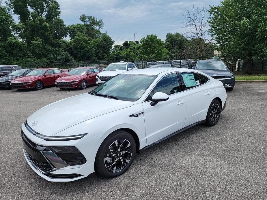 new 2024 Hyundai Sonata car, priced at $27,500