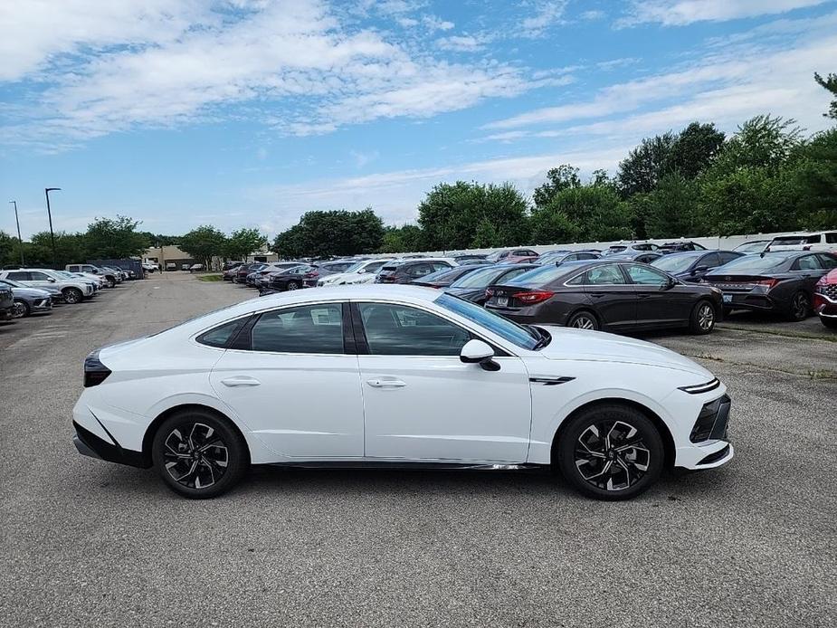 new 2024 Hyundai Sonata car, priced at $27,500