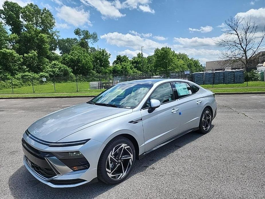 new 2024 Hyundai Sonata car, priced at $28,500