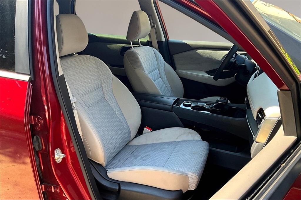 used 2023 Nissan Rogue car, priced at $23,994
