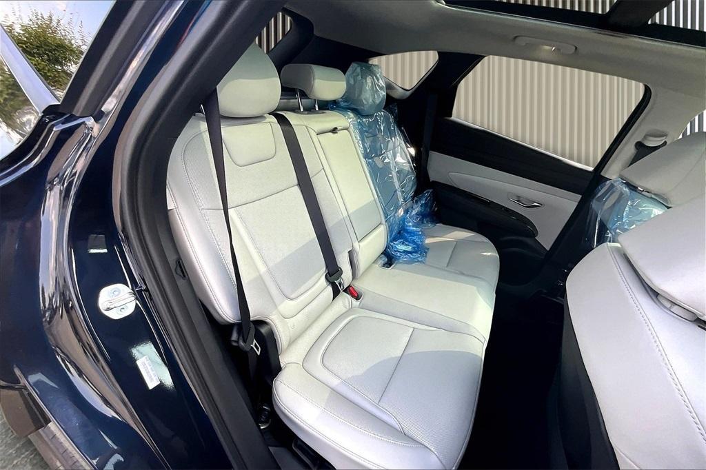 new 2025 Hyundai TUCSON Hybrid car, priced at $39,722
