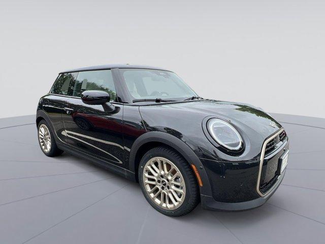 new 2025 MINI Hardtop car, priced at $38,605