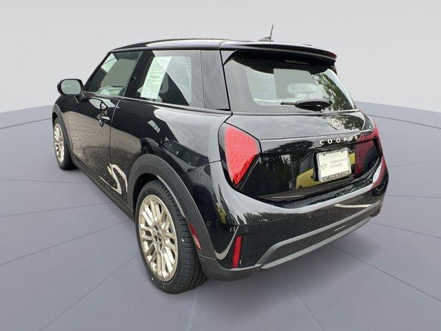 new 2025 MINI Hardtop car, priced at $38,605