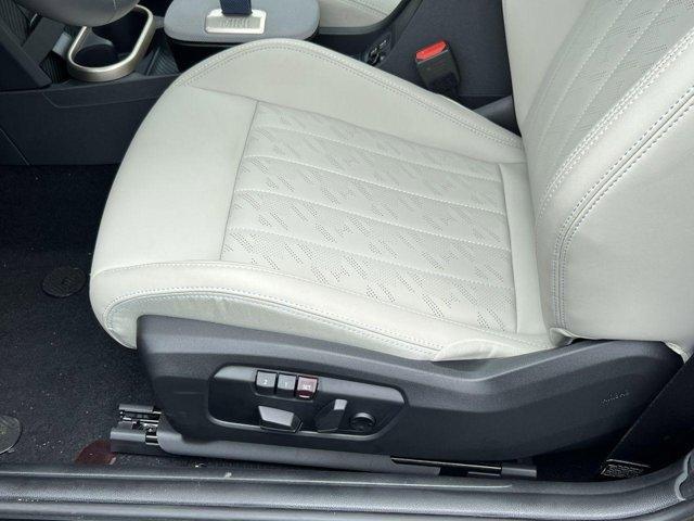 new 2025 MINI Hardtop car, priced at $38,605