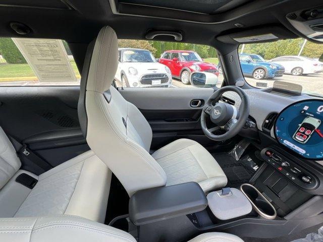 used 2025 MINI Hardtop car, priced at $30,994
