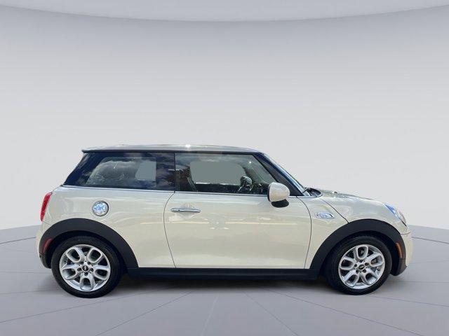 used 2019 MINI Hardtop car, priced at $16,991
