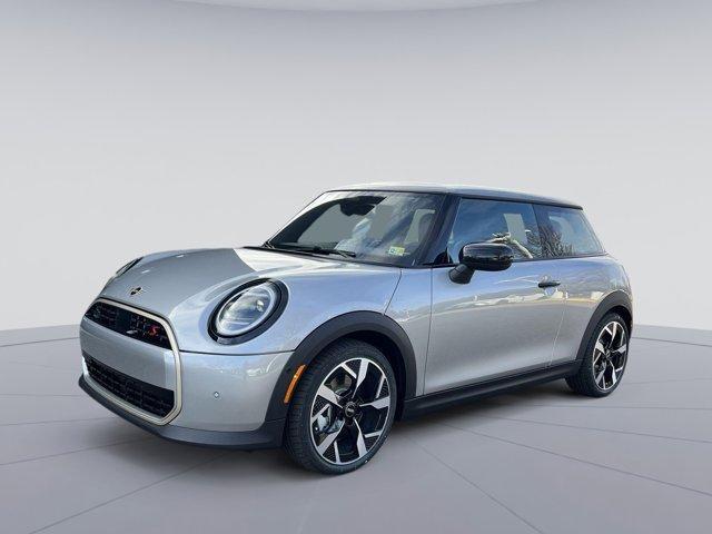 new 2025 MINI Hardtop car, priced at $36,680