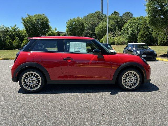 new 2025 MINI Hardtop car, priced at $35,595