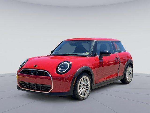 new 2025 MINI Hardtop car, priced at $35,595