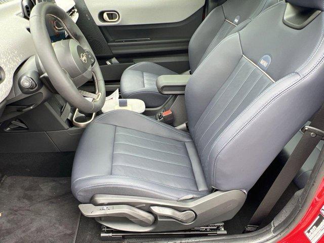 new 2025 MINI Hardtop car, priced at $35,595