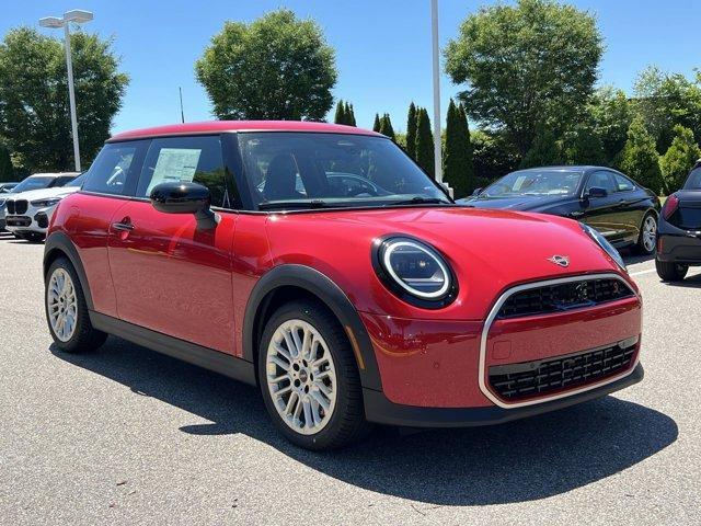 new 2025 MINI Hardtop car, priced at $35,595