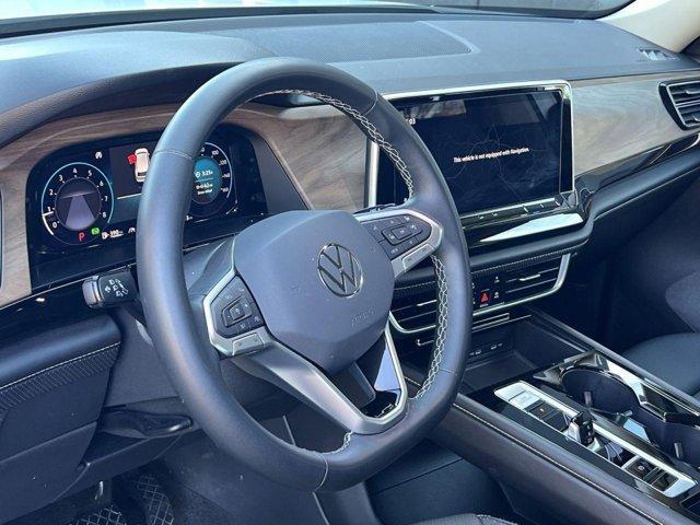 used 2024 Volkswagen Atlas car, priced at $31,998